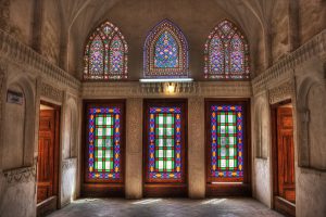 طراحی داخلی و دکوراسیون به سبک سنتی ایرانی