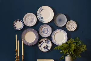 تزئین دیوار با بشقاب سفالی